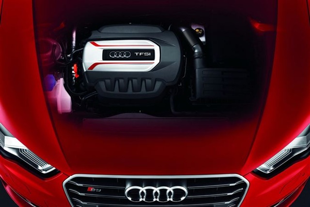 Yeni 2013 Audi S3 296 HP 24