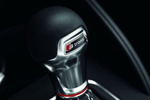 Yeni 2013 Audi S3 296 HP 28