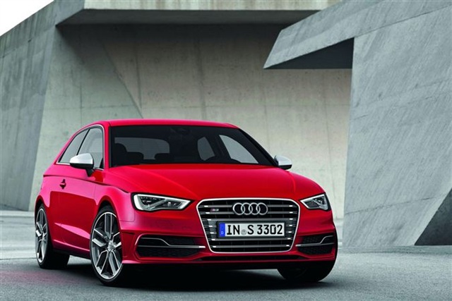 Yeni 2013 Audi S3 296 HP 4