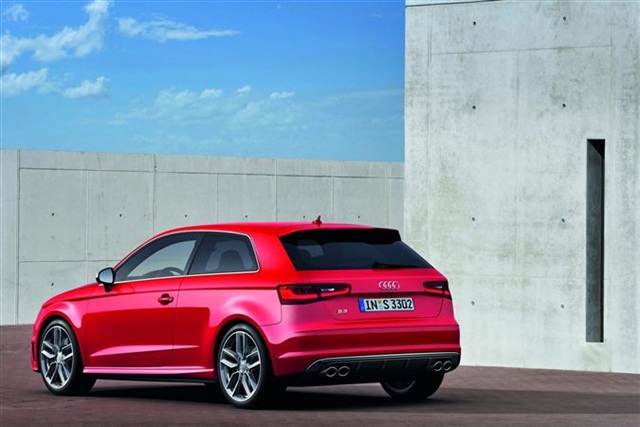 Yeni 2013 Audi S3 296 HP 5
