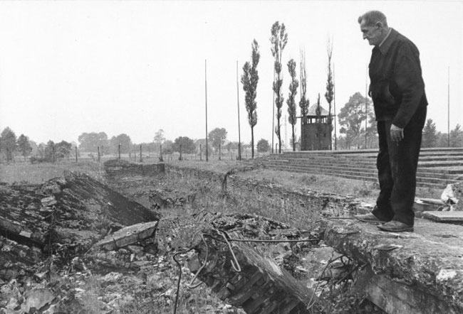 Auschwitz kampının fotoğrafçısı öldü 7