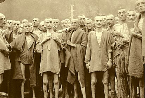 Auschwitz kampının fotoğrafçısı öldü 9