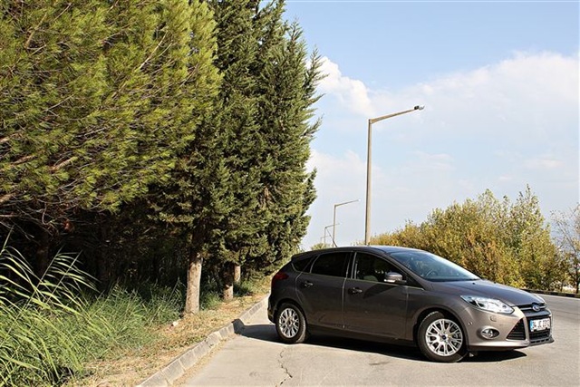 Ford Focus 1.0 Ecoboost 2
