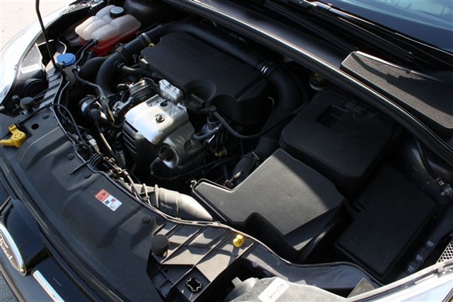 Ford Focus 1.0 Ecoboost 32