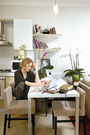 Ünlü kadınlar şık evler 16