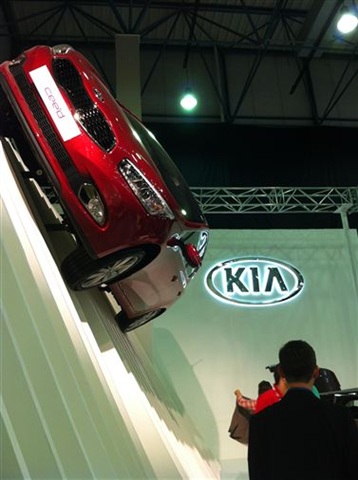 2012 İstanbul Auto Show - KIA 6