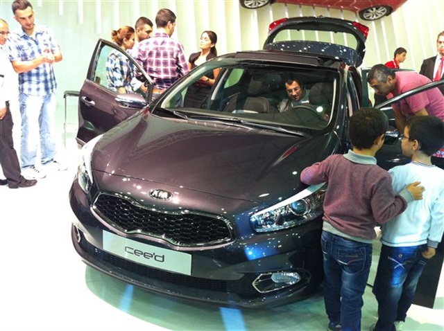 2012 İstanbul Auto Show - KIA 7