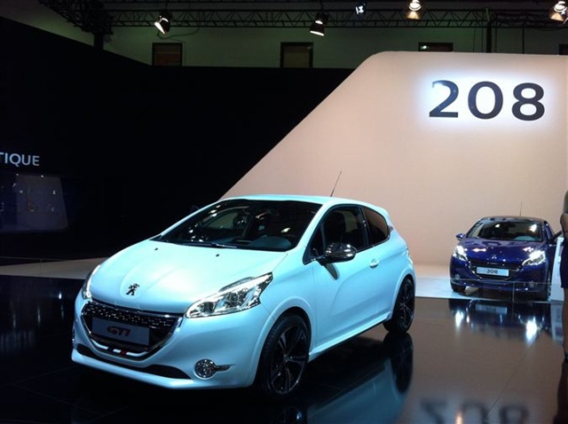 2012 İstanbul Auto Show Peugeot Fotoğraflar: Hasan Aytekin 1