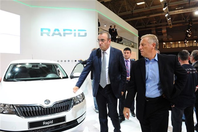 Galatasaray Tam Kadro Skoda Standında! 4