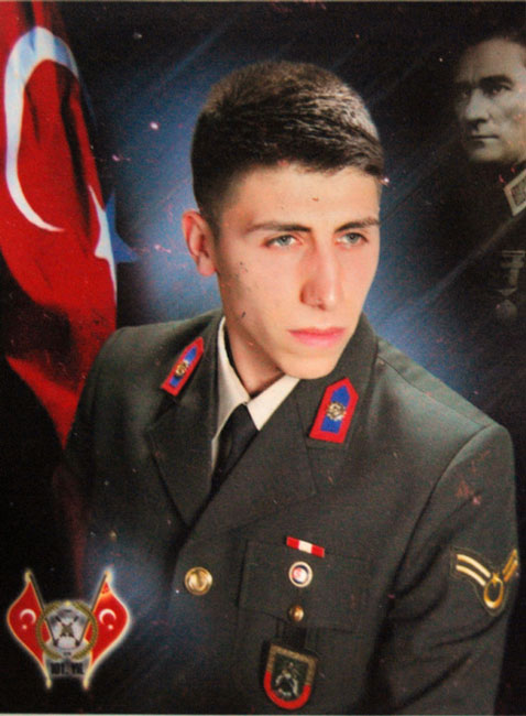 Türkiye 5 evladına ağlıyor 17