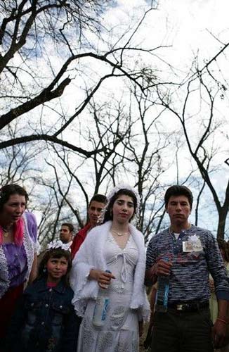 Bu gelinler satılık! 18