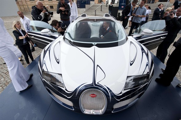 Bugatti öyle bir araba yaptı ki 24