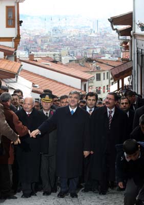 Gül'ü hiç böyle görmediniz... 8