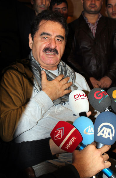 3 porsiyon kebapla kahvaltı 9