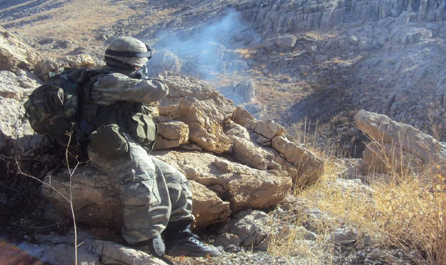 Mehmetçik, PKK'lıların sığınağını buldu ve imha etti. 6 odalı sığın 116