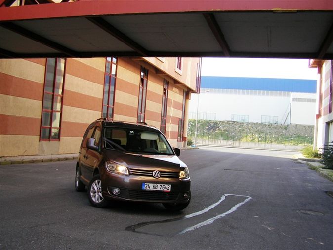 VW Caddy Comfortline 1.6 TDI DSG:'Rekabet gücü arttı!' Foto Ga 1