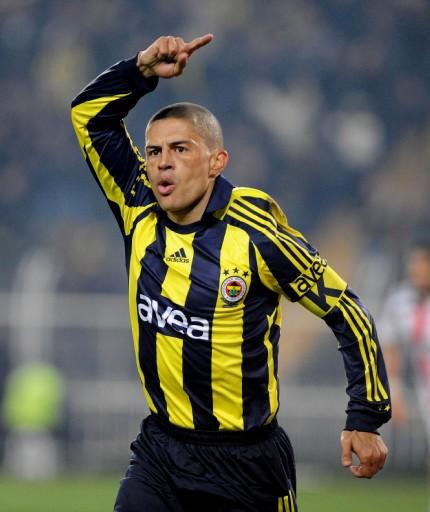 Fenerbahçe zirveye oynadı 13