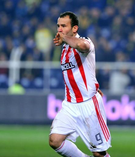 Fenerbahçe zirveye oynadı 3