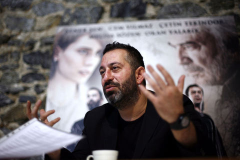 Cem Yılmaz'ın çocukluğu 28