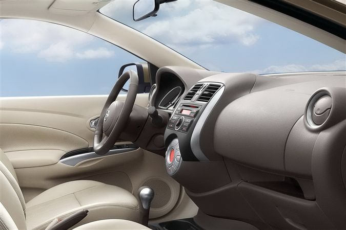 Nissan'ın Yeni Global Sedan’ı Sunny 8