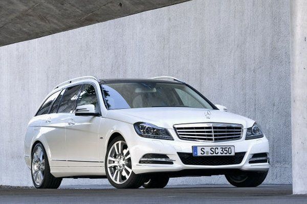 Mercedes C serisi yeni yüzünü gösterdi! Foto Galeri 13