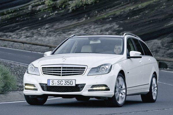 Mercedes C serisi yeni yüzünü gösterdi! Foto Galeri 9