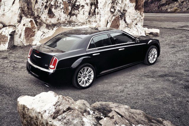 İşte Yeni Chrysler 300! - Gelecek ay yapılacak Detroit Motor Show’.. 13
