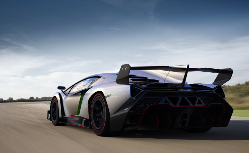Lamborghini Veneno Gözleri Kamaştırdı 10