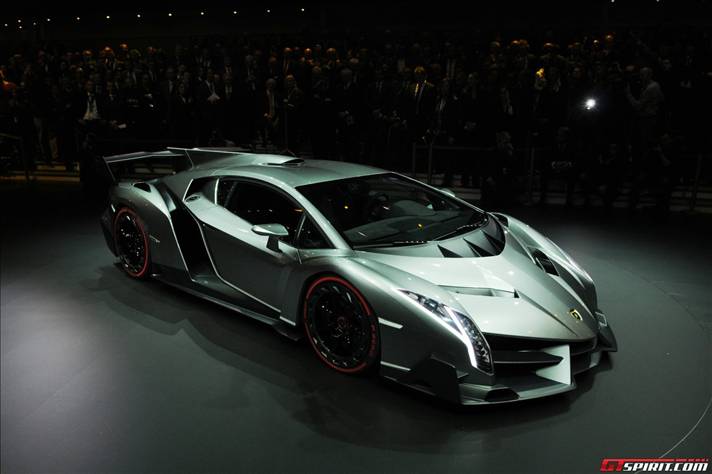Lamborghini Veneno Gözleri Kamaştırdı 4