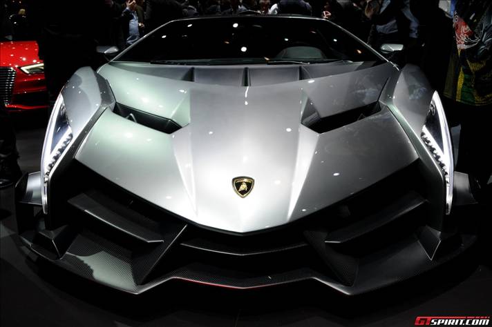 Lamborghini Veneno Gözleri Kamaştırdı 5