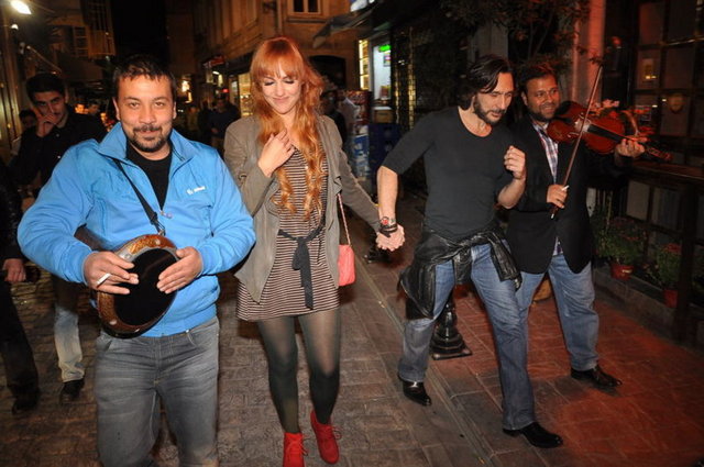 Muhteşem Yüzyıl'ın Hürrem'i Meryem Uzerli Evleniyor 4