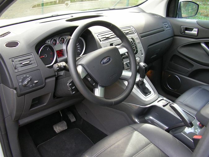Kuga Selective 5K 2.0 TDCi Powershift 19