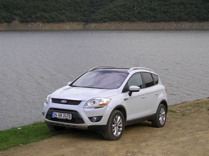 Kuga Selective 5K 2.0 TDCi Powershift 28