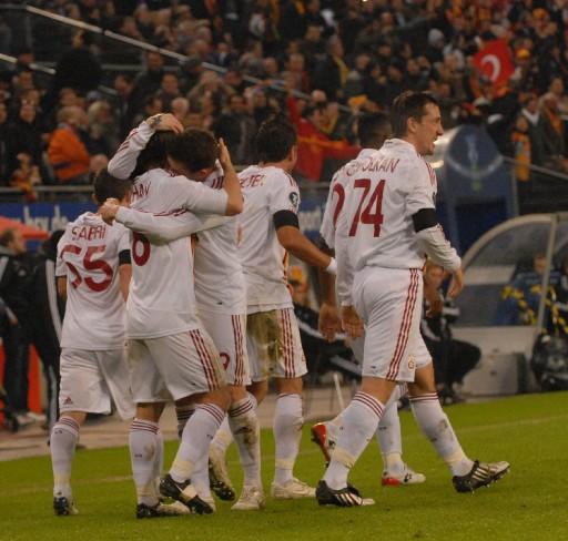 Aslan'ın Hamburg savaşı 3