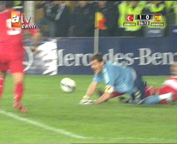 Türkiye-İspanya Maçı Golleri 1-2 Semih 11