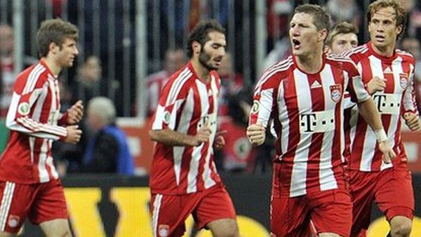 Türkiye ve dünyada 2010 futbolu 33