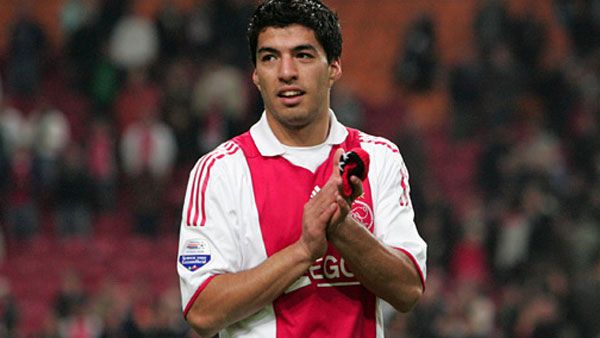Türkiye ve dünyada 2010 futbolu 40