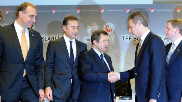 Türkiye ve dünyada 2010 futbolu 8