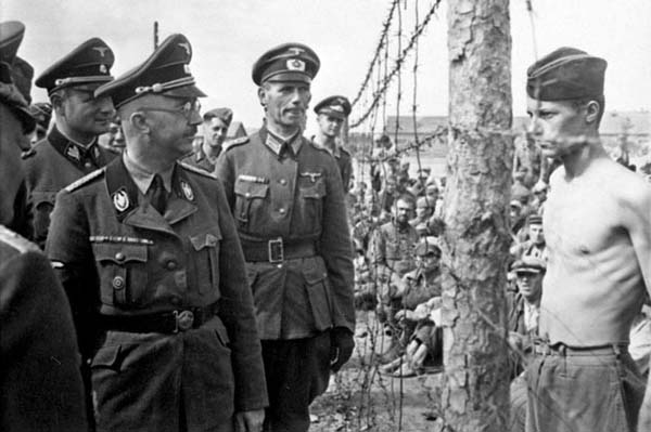 Hitler'in Noel Partisi... 24
