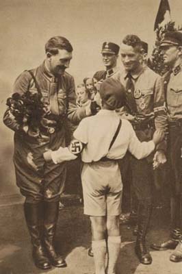Hitler'in Noel Partisi... 46