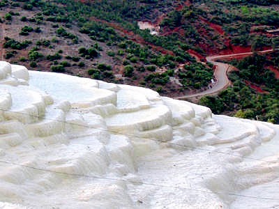 Çin'deki Pamukkale! Hayranlık Uyandırıyor 19