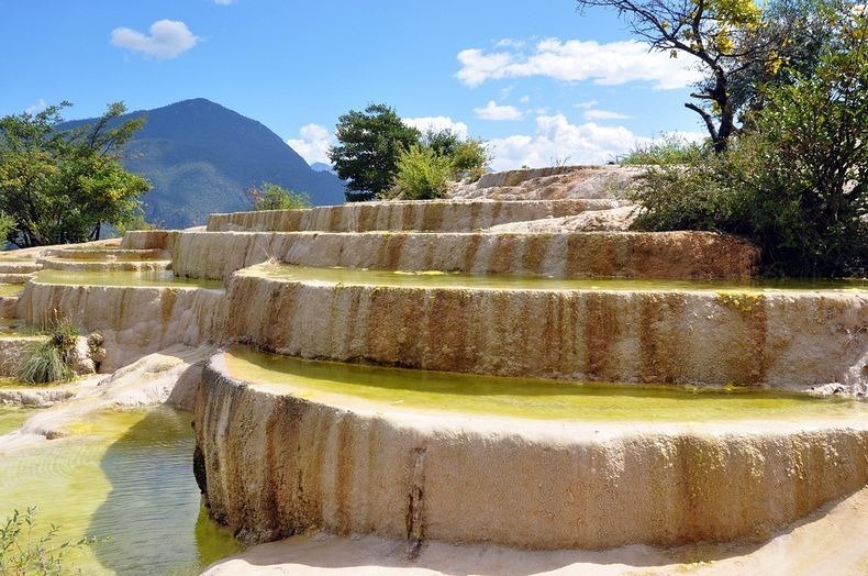 Çin'deki Pamukkale! Hayranlık Uyandırıyor 7