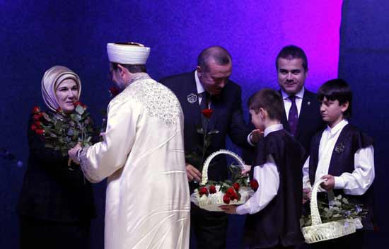 Diyanet İşleri Başkanı'ndan Erdoğan'a Hediye 6
