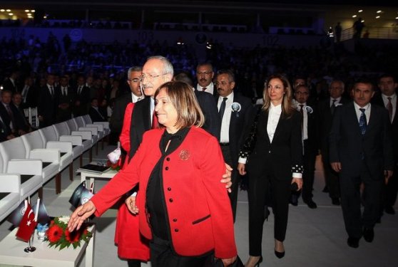 Erdoğan ile Kılıçdaroğlu Böyle Tokalaştı 12