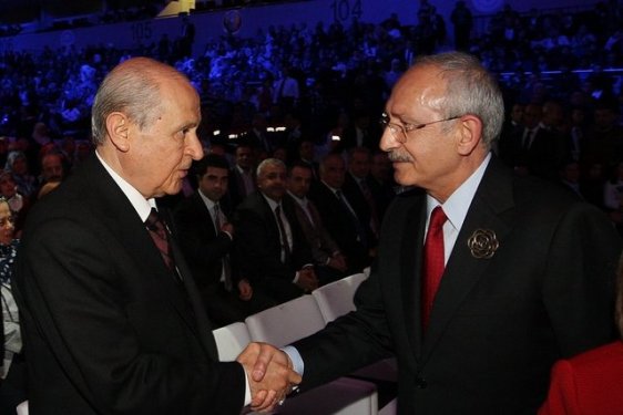 Erdoğan ile Kılıçdaroğlu Böyle Tokalaştı 4