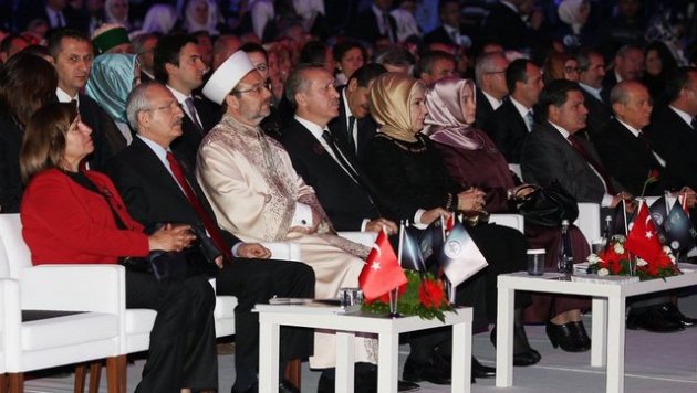 Erdoğan ile Kılıçdaroğlu Böyle Tokalaştı 5