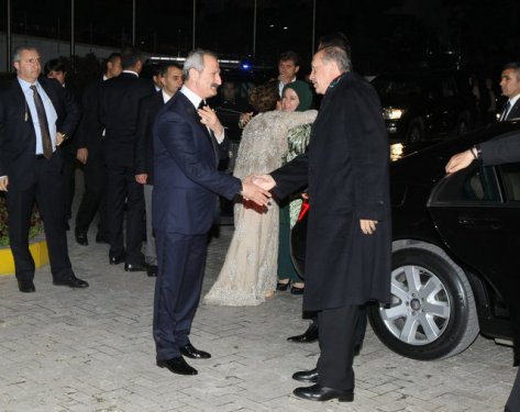 Devletin Zirvesi Düğünde Buluştu 10