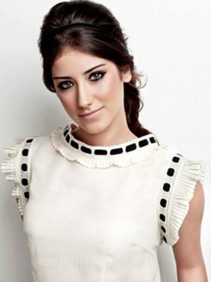 Hazal Kaya'nın Bu Hali Görenleri Şok Etti 12