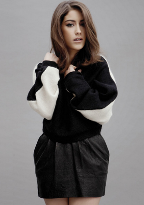 Hazal Kaya'nın Bu Hali Görenleri Şok Etti 17