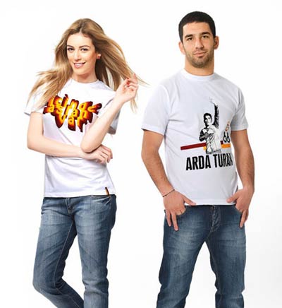 Ardan Turan ve Sinem poz verdi 1